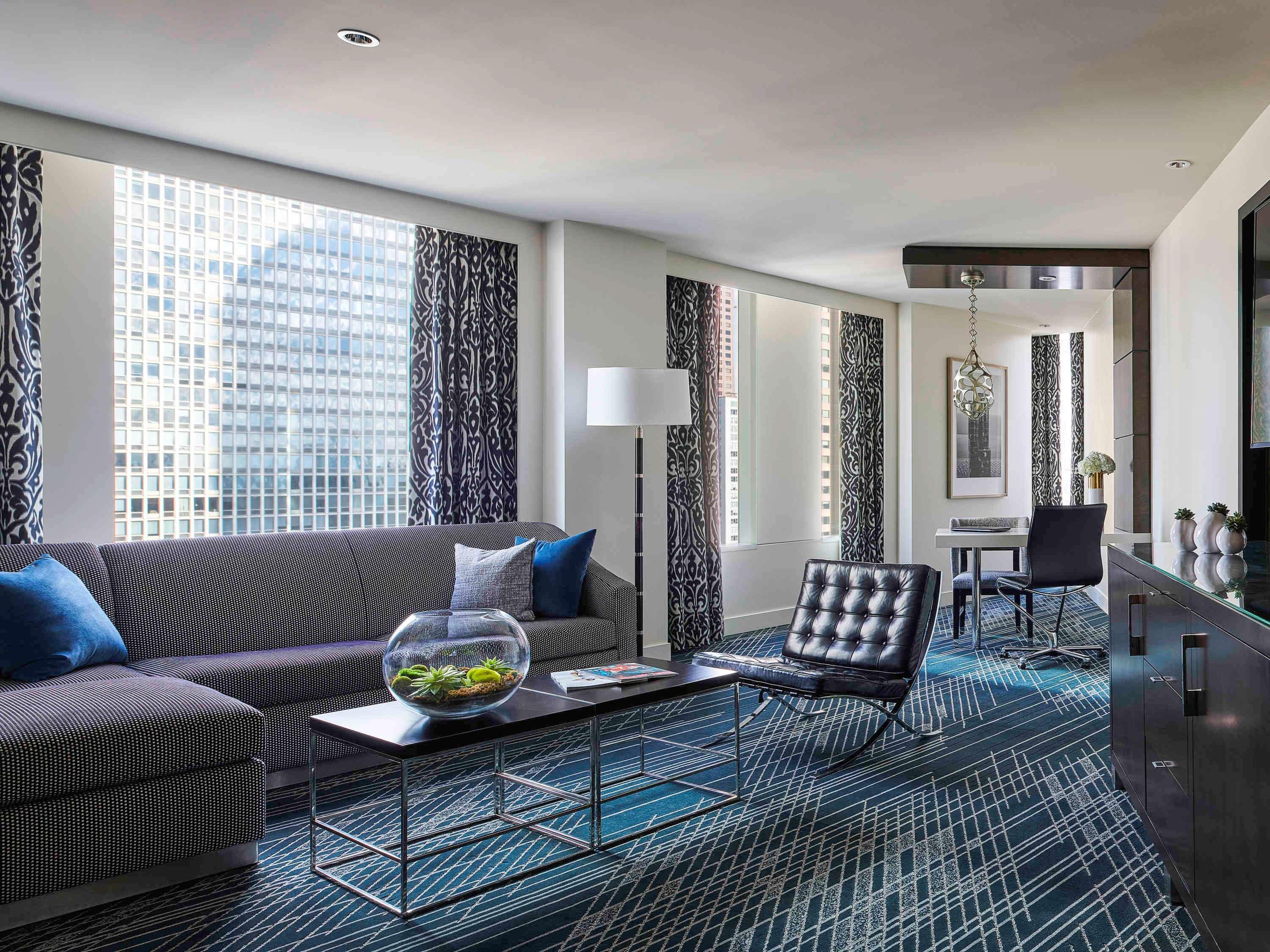 Sofitel Chicago Magnificent Mile Hotell Eksteriør bilde A suite at the InterContinental
